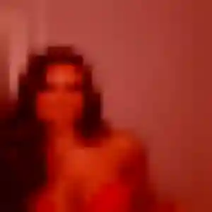 Anne-Marie, 32 ans, cherche un rencontre libertine à Aiffres