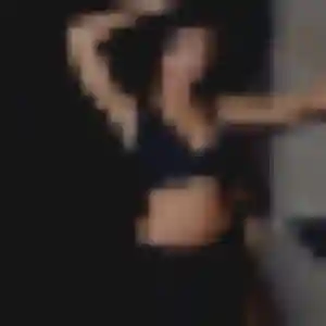 Rejoins Dina, 35 ans à Aix-les-Bains en privé