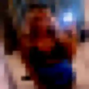 Photo de Oumaima à Annœullin (45 ans) - rencontre libertine gratuit