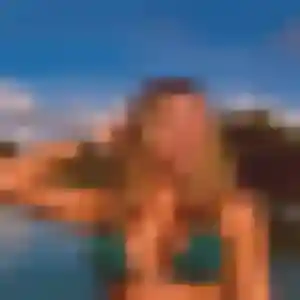 Photo de Debora à Arnouville (25 ans) - rencontre libertine gratuit