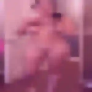 Bettina de Arradon, 45 ans - rencontre libertine sans prise de tête