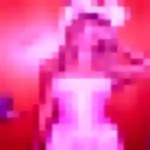 Contacte Laetitia, 19 ans à Baillif gratuitement