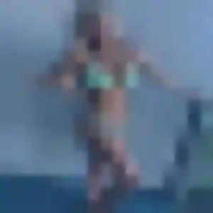 Ulrike (35 ans) à Baud cherche une rencontre rapidement