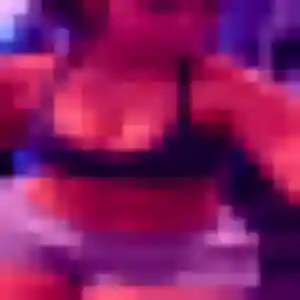 Découvre Djamila, 34 ans à Billy-Berclau en privé