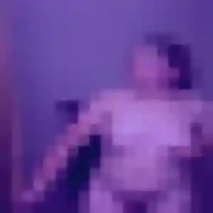 Erika (37 ans) à Bléré propose un rencontre libertine ce soir