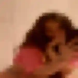 Hajar (23 ans) à Bois-d'Arcy propose un rencontre libertine aujourd'hui
