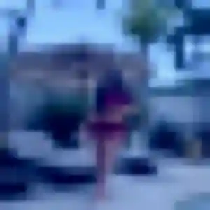 Charmante Hermine, 38 ans à Bourg-Saint-Maurice - voir sa photo