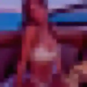 Photo privée de Meriem, 22 ans à Bussy-Saint-Georges - plan discret