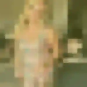 Faustine, 26 ans, disponible à Cappelle-la-Grande pour une rencontre coquine