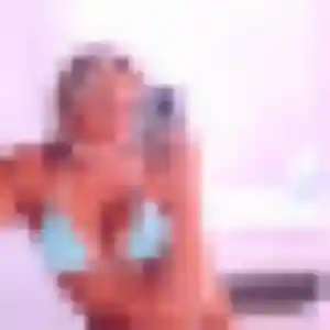 Hortense, 44 ans, dispo pour rencontre libertine à Carentan-les-Marais