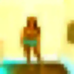Laura (34 ans) à Carnoux-en-Provence cherche un rencontre libertine ce soir