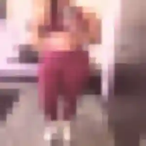 Photo de Wendy à Cernay (45 ans) - rencontre libertine anonyme