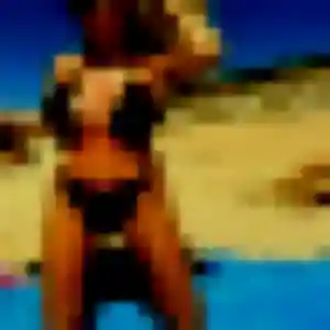 Profil de Elodie à Cesson-Sévigné (24 ans) - rencontre libertine anonyme
