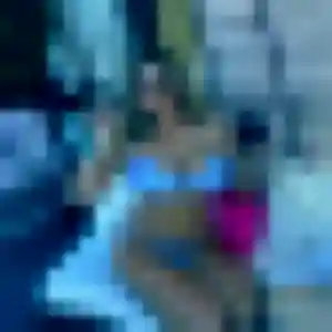 Rejoins Elvire, 37 ans à Changé en privé