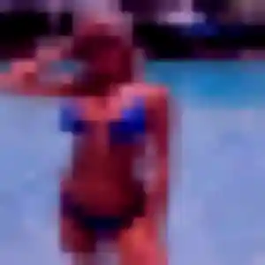 Photo de Colombe à Charvieu-Chavagneux (44 ans) - rencontre libertine gratuit