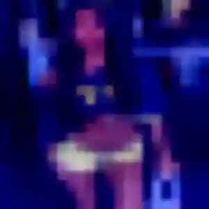 Ambre, 31 ans, dispo pour rencontre libertine à Cranves-Sales