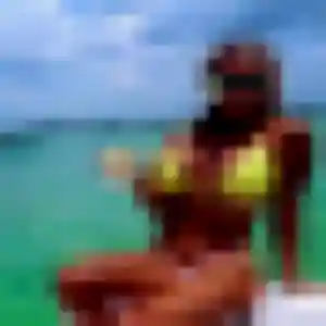 Romane, 25 ans, connectée à Dol-de-Bretagne pour une rencontre coquine