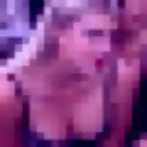 Rosalie, 27 ans, connectée à Ensuès-la-Redonne pour une rencontre coquine