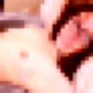 Photo de Noemie à Épernon (32 ans) - rencontre libertine anonyme