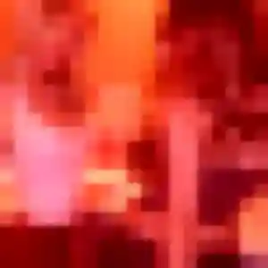 Stephanie (19 ans) à Fontenay-le-Fleury cherche une rencontre maintenant