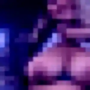 Anne-Marie, 19 ans, connectée à Frontignan pour une rencontre coquine