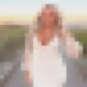 Rebecca de Grenay, 37 ans - rencontre libertine sans prise de tête