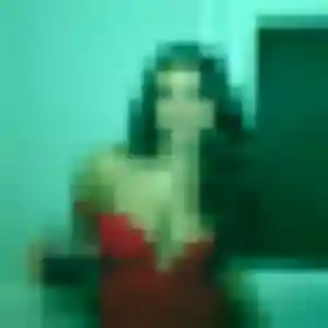Gabrielle, 30 ans, connectée à Guénange pour une rencontre coquine
