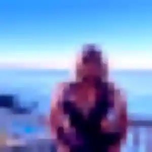 Rencontre Constance, 28 ans à Gueugnon en privé
