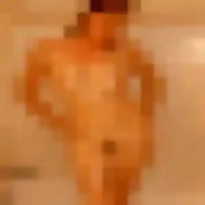 Flore, 26 ans, disponible à La Ferté-Bernard pour une rencontre coquine
