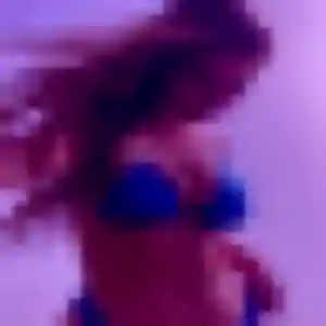 Stephanie, fille de 22 ans cherche rencontre libertine à La Riche