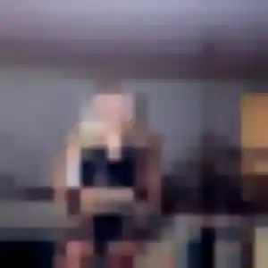 Belle Yvonne, 38 ans à La Roquette-sur-Siagne - la contacter