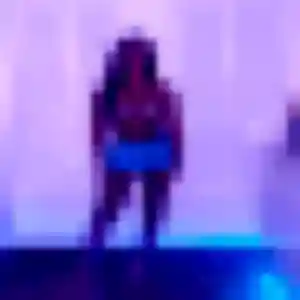 Nadia, femme de 20 ans veut rencontre libertine à La Trinité