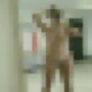 Irina, 41 ans, connectée à La Ville-aux-Dames pour un rencontre libertine
