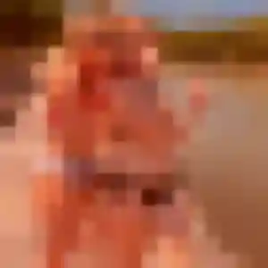 Photo de Brigitte à Le Coteau (45 ans) - rencontre libertine anonyme