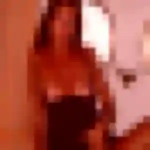 Isabelle de Le Mesnil-Saint-Denis, 23 ans - rencontre libertine discret