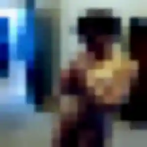 Photo de Christelle à Le Pradet (21 ans) - rencontre libertine gratuit