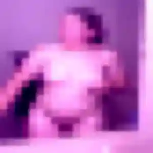 Anne-Laure, 35 ans, connectée à Lège-Cap-Ferret pour une rencontre coquine