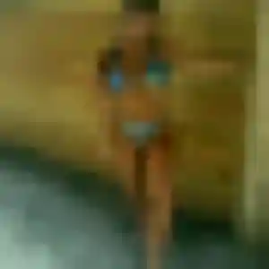 Rebecca, femme de 22 ans propose rencontre libertine à Les Avirons