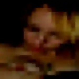 Découvre Louise, 34 ans à Marcq-en-Barœul en privé