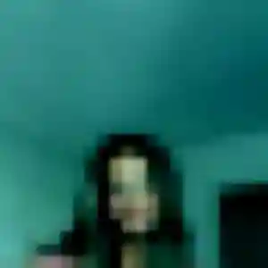 Sexy Estelle, 22 ans à Marly - voir sa photo
