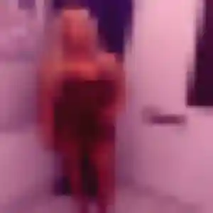 Photo perso de Ingrid, 43 ans à Montrond-les-Bains - rencontre sans lendemain