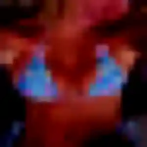 Sandrine, 42 ans, dispo pour rencontre libertine à Perros-Guirec