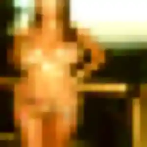 Photo de Rosalie à Pornic (40 ans) - rencontre libertine discret