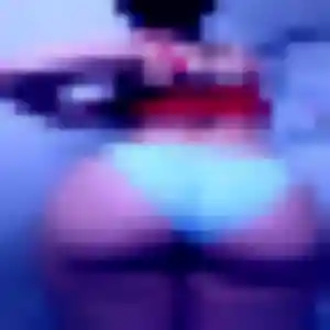 Katia, 38 ans, veut un rencontre libertine à Roanne