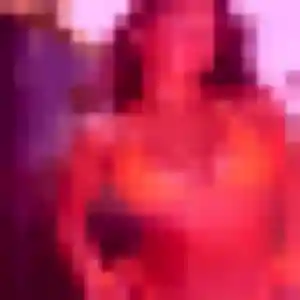 Photo privée de Rania, 24 ans à Roissy-en-Brie - plan discret
