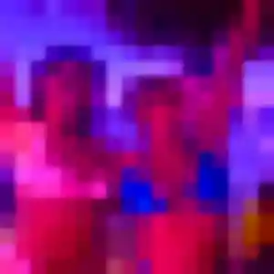 Huguette de Saint-Amand-les-Eaux, 23 ans - rencontre libertine discret