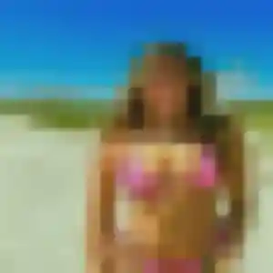 Constance, 29 ans, en ligne à Saint-André-lez-Lille pour une rencontre coquine