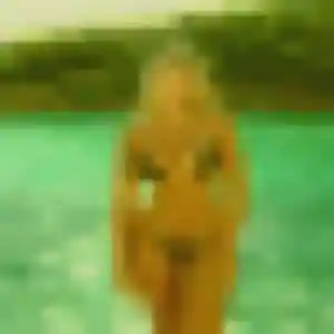 Giulia, 33 ans, connectée à Saint-André-lez-Lille pour un rencontre libertine