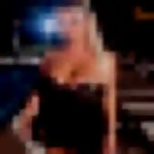 Samantha (28 ans) à Saint-Claude attend un rencontre libertine ce soir