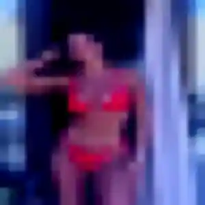 Soraya de Saint-Denis, 19 ans - rencontre libertine discret